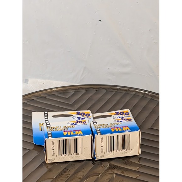 Lot of 2 Kirkland Images Color Print Film 35mm 200 ISO 24 Exp Expired 1997 New - Picture 5 of 7